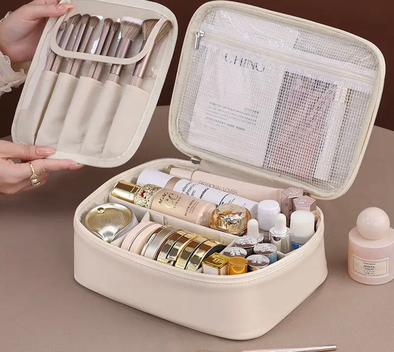 Split cosmetic brush and beauty kit storage box