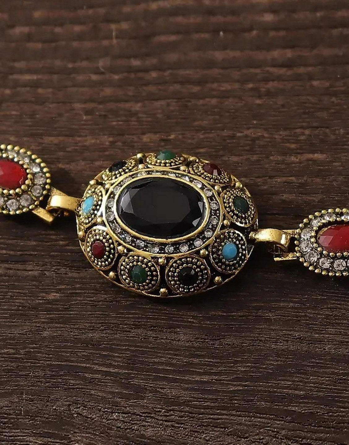 Vintage-Inspired Geometric Design Bracelet with Rhinestone Starburst
