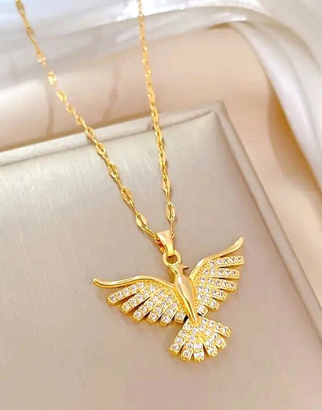 Stylish Golden Eagle Shape Cubic Zirconia Pendant Necklace for Girls